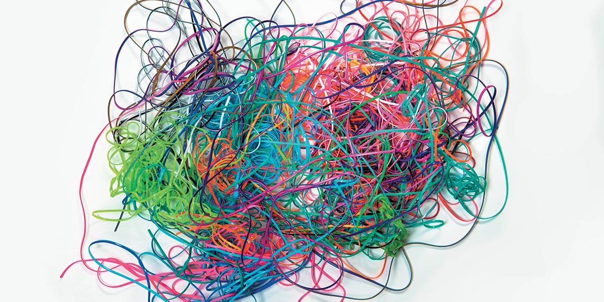 Syndrome confusionnel avec troubles neurocognitifs sous-jacents : quelles stratégies médicamenteuses ?